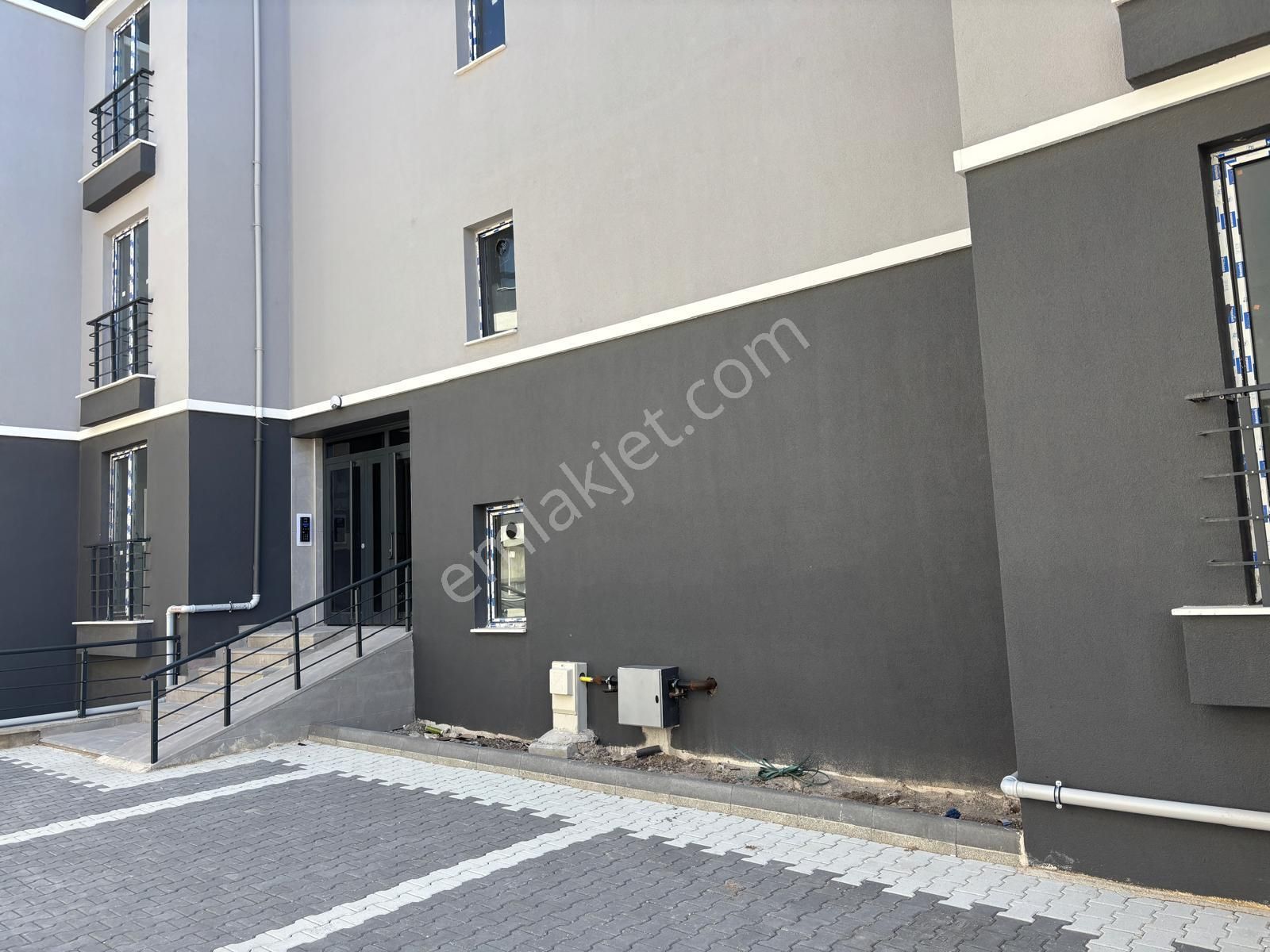 Cb Vizyon Tevfik Baştürk'ten Gölbaşı Örencik 2+1 Kiralık Daire - Görsel 2