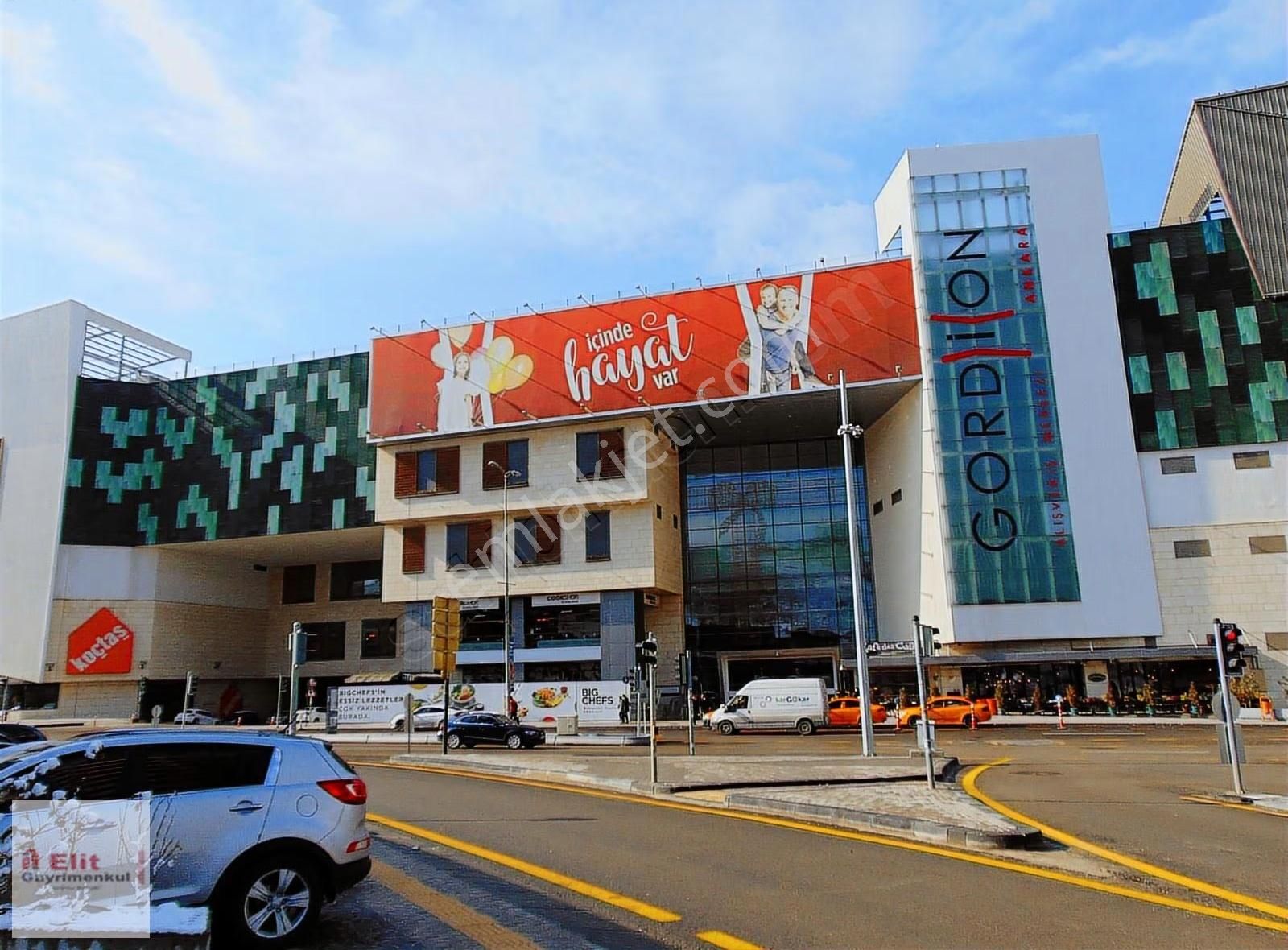 Ümitköy 4+1+g.odalı Gordion Metroyanı Altınelpark Güvenlikkgaraj - Görsel 3