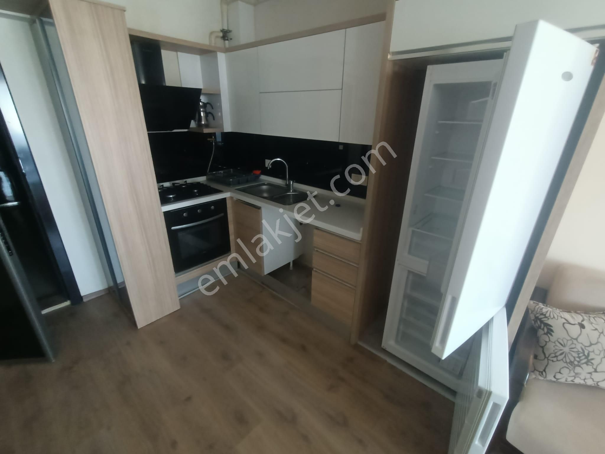 Merkezi Konumda Full Eşyalı Bakımlı 2+1 Daire - Görsel 7