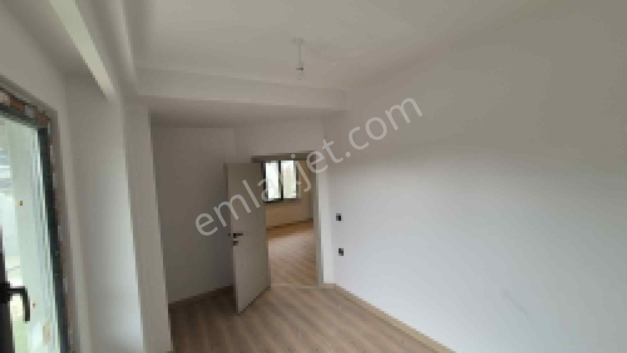 Remax Land'dan Istasyon Mahallesı Kıralık 1+1 Sıfır Daire - Görsel 7