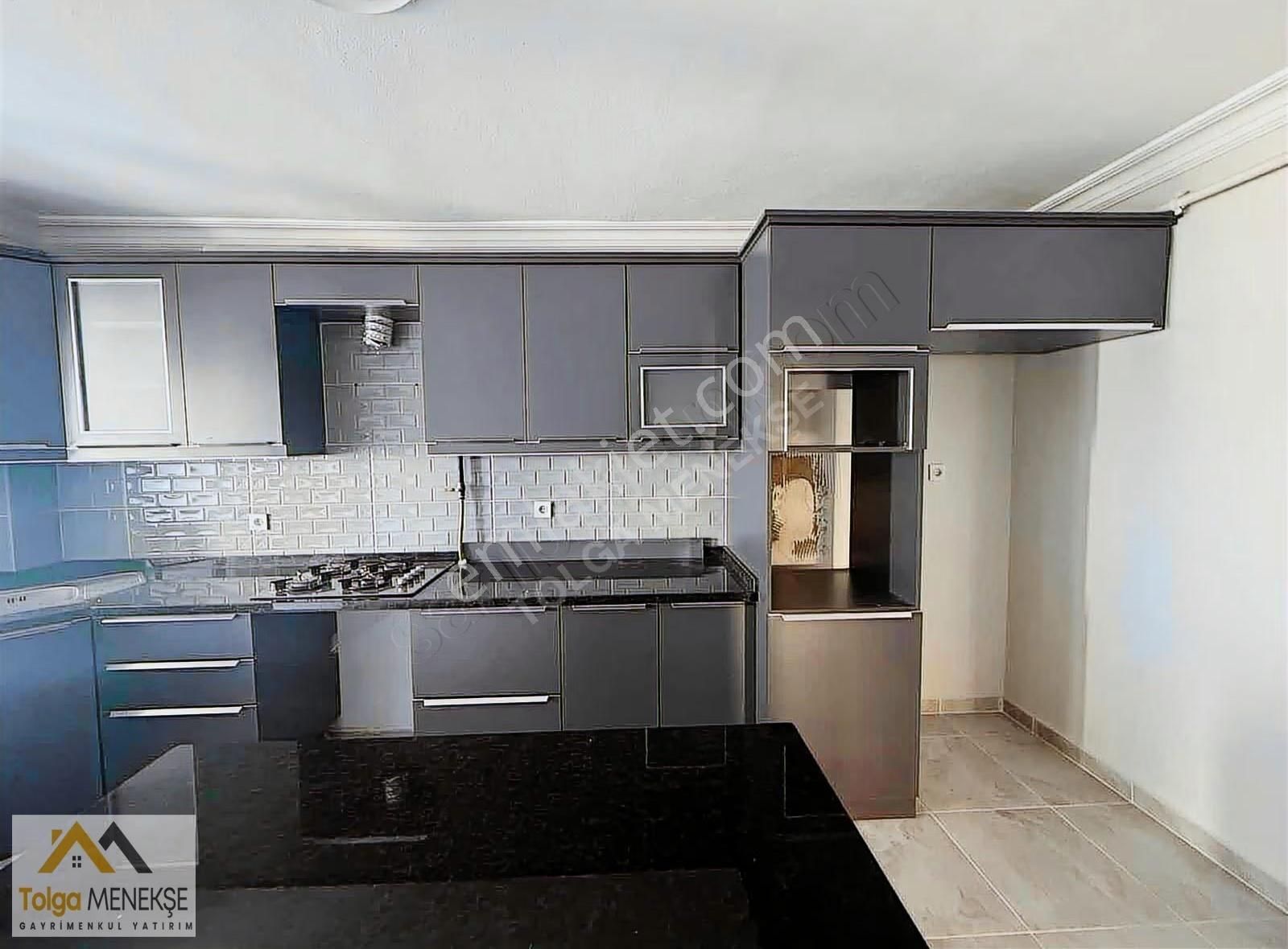 Hürriyet Mahallesi'nde Merkezi Konum 3+1 Ebeveyn Banyolu Satılık - Görsel 8