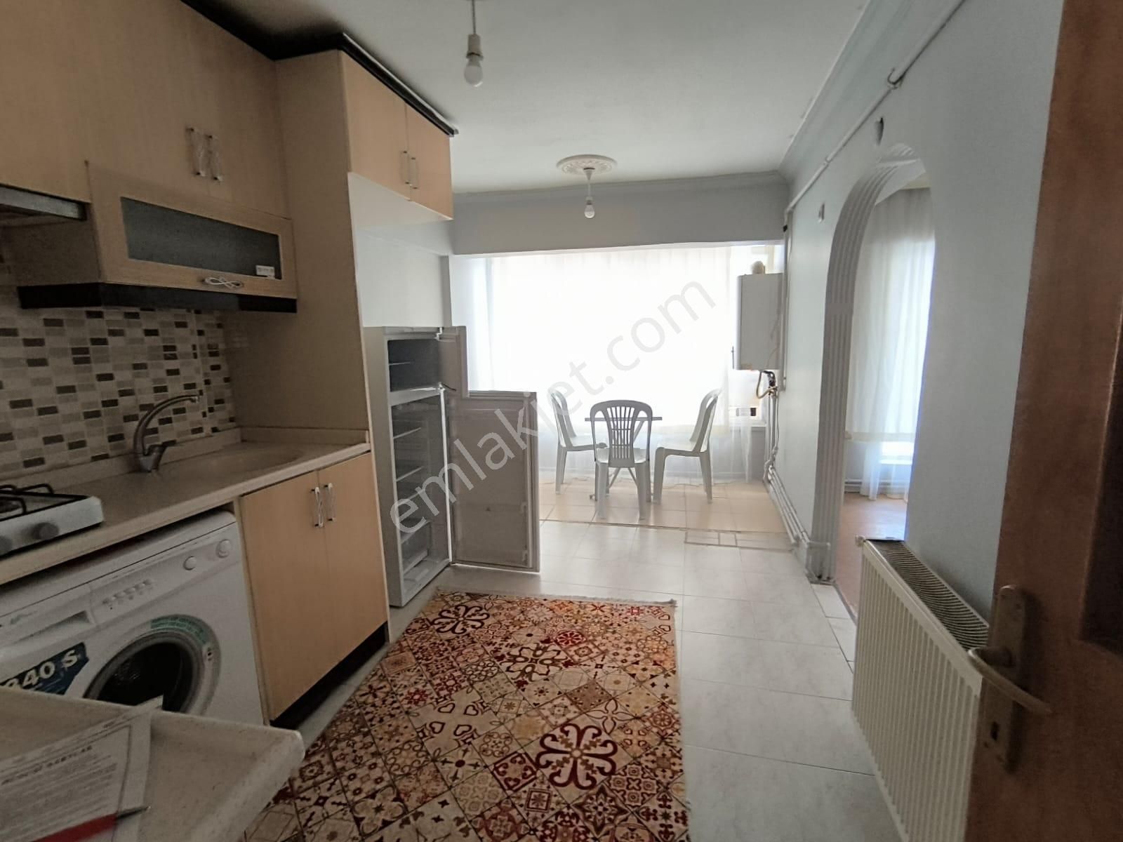 Yılmaz Gayrimenkulden Kot 1 Eşyalı Kiralık 3+1 Ön Cephe Masrafsız Hazır Kurulu Düzen - Görsel 27