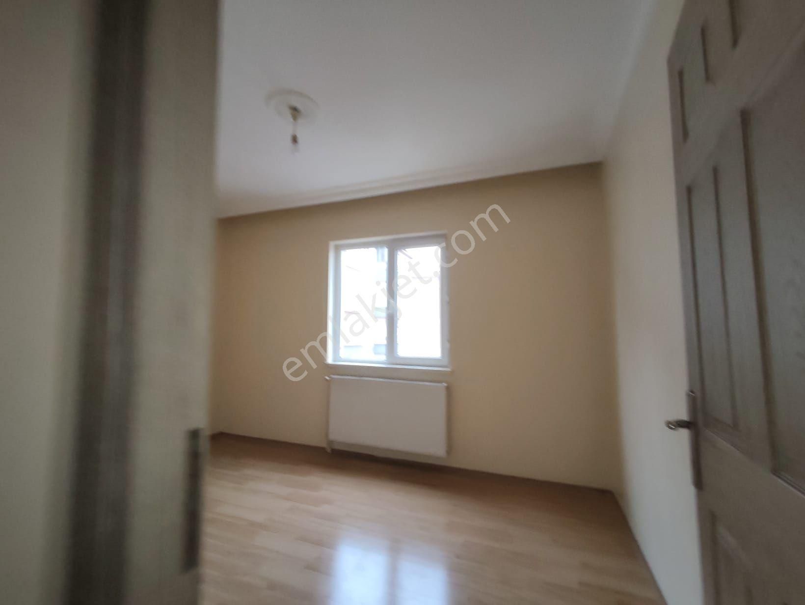 Yılmaz Gayrimenkulden Asansörlü Ara Kat Cadde Üzeri Kacırılmayacak 3+1 Fırsat Dairesi - Görsel 22