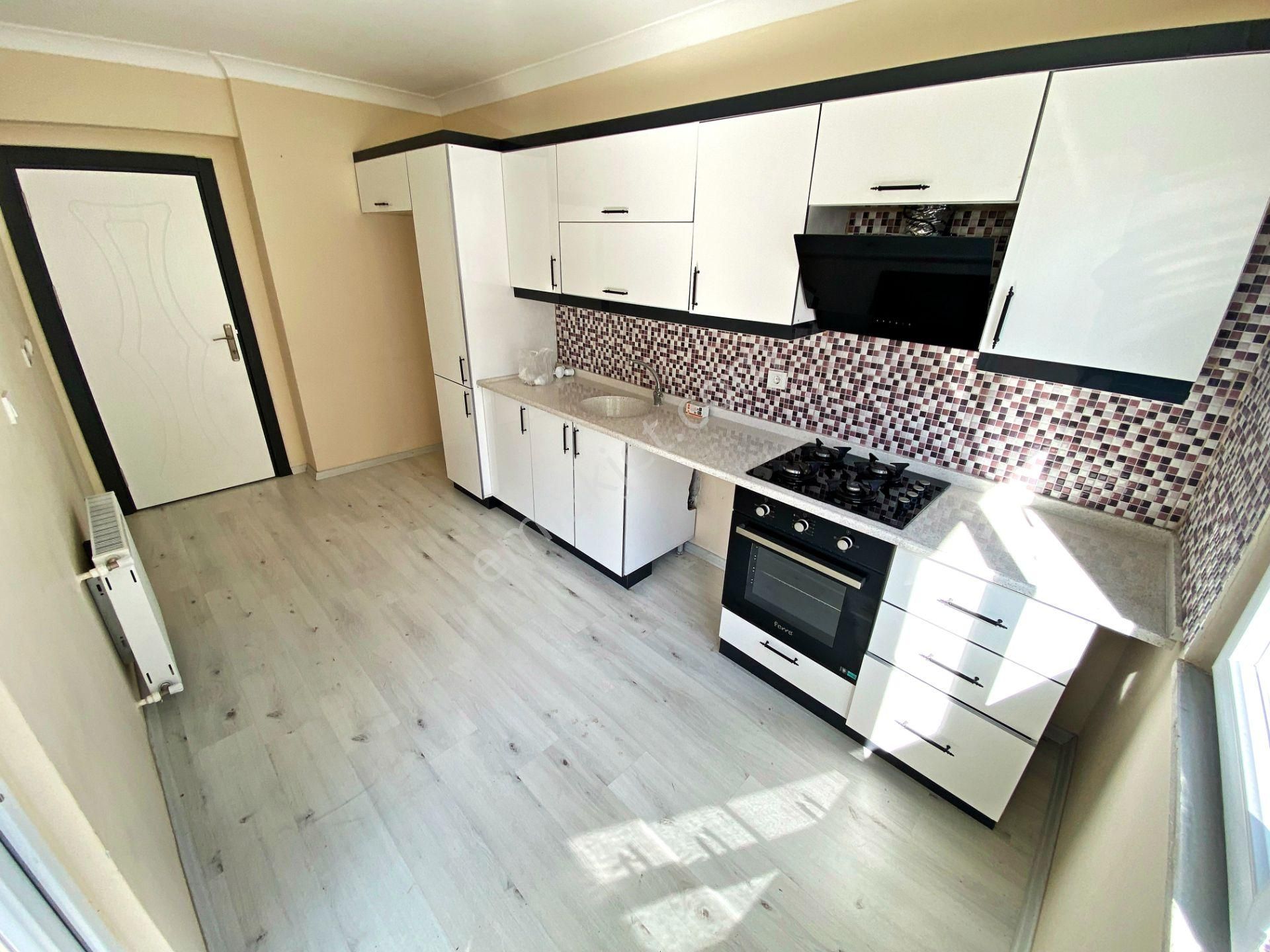 🛑🛑aktif'ten Atatürk'te Satılık Ön Cephe Doğalgazlı Çift Balkonlu Arakat 3+1 Daire