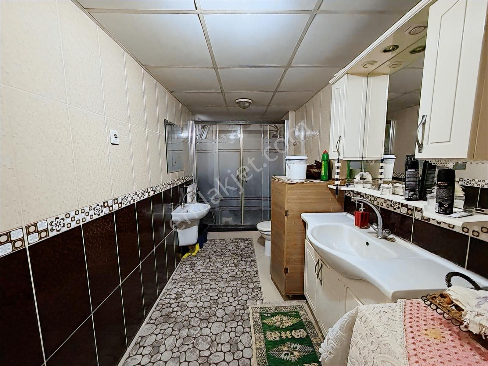 Üzümcü İ.ö.okulu Yakını 3+1 135m² Geniş , Balkonlu , Otoparklı - Görsel 15