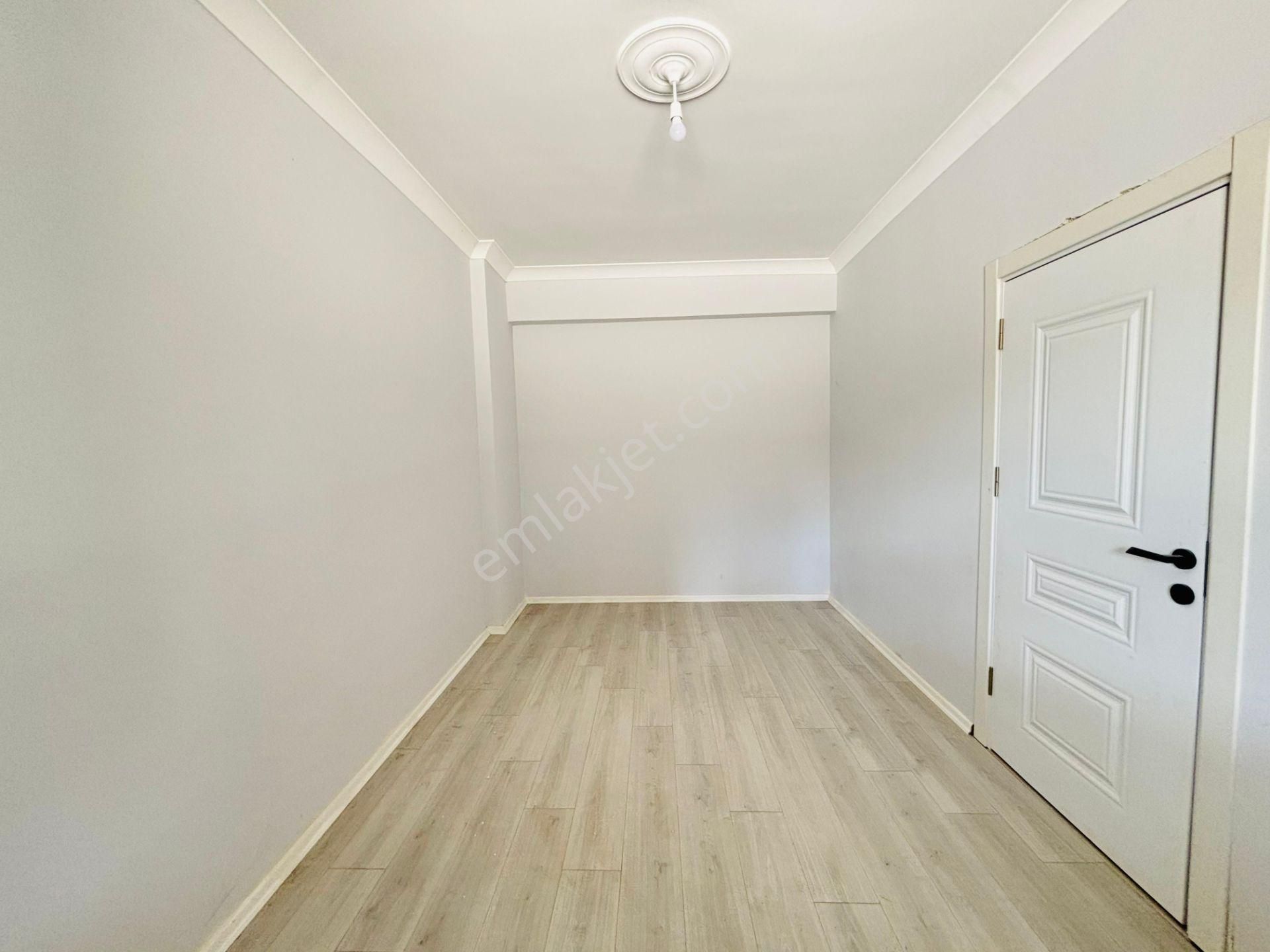 Güven'den İstasyonda Butik Sitede Kap. Otoparklı Fırsat 2+1daire - Görsel 19