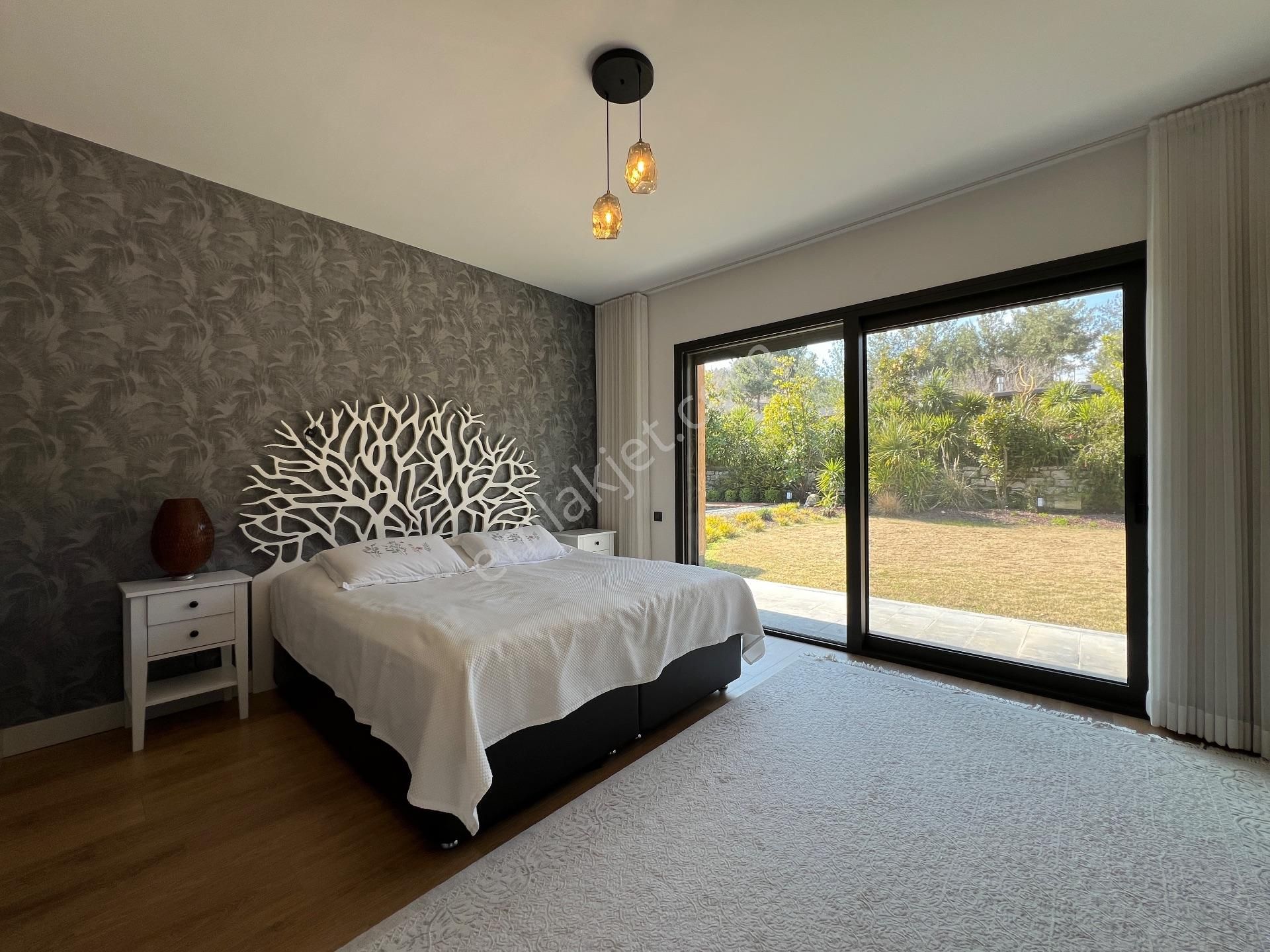 Urla Kekliktepe Vitae Sitesi 1. Etapta Satılık Villa - Görsel 27