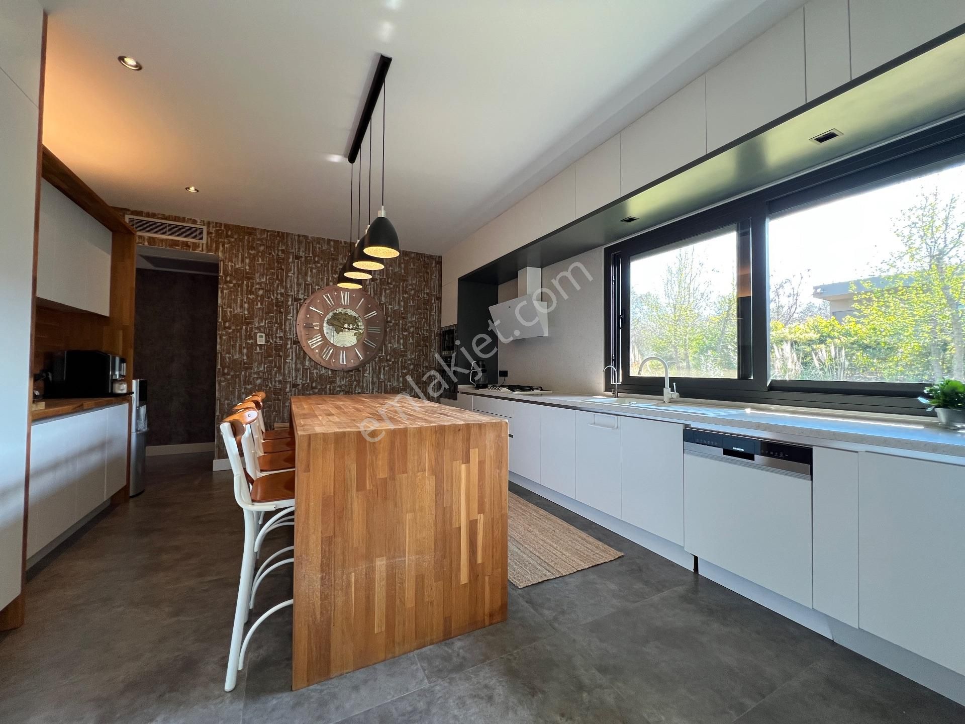 Urla Kekliktepe Vitae Sitesi 1. Etapta Satılık Villa - Görsel 21