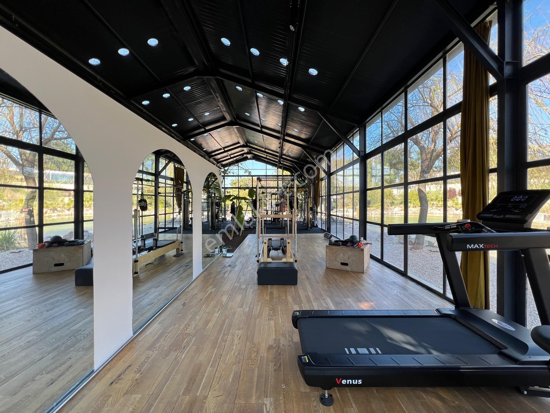 Urla Kekliktepe Vitae Sitesi 1. Etapta Satılık Villa - Görsel 11