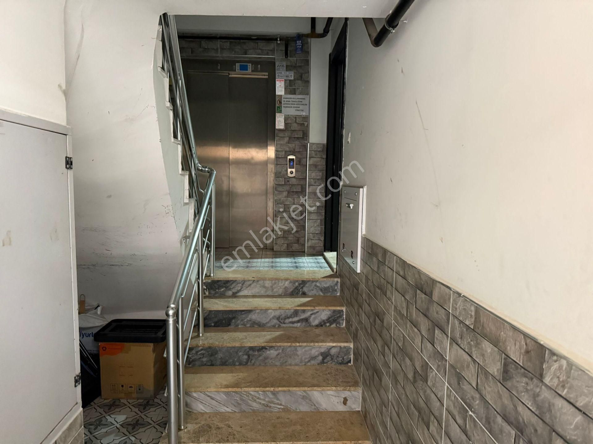 Bolkar Emlaktan Sağlık Mahallesinde Satılık 1+1 Daire - Görsel 14