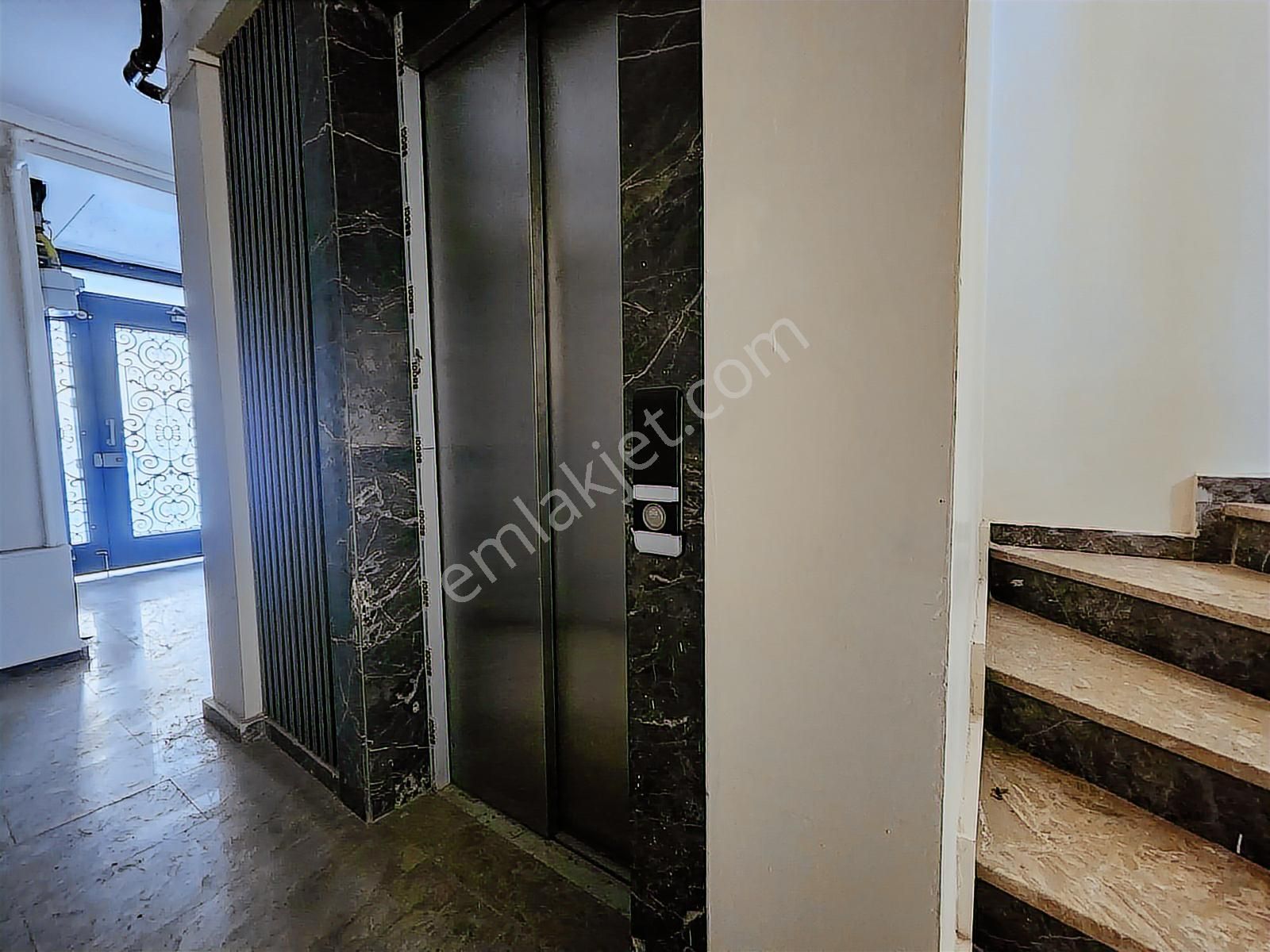 Balat'ta İhl Karşısında Sıfır Binada Satılık Dubleks Daire - Görsel 8