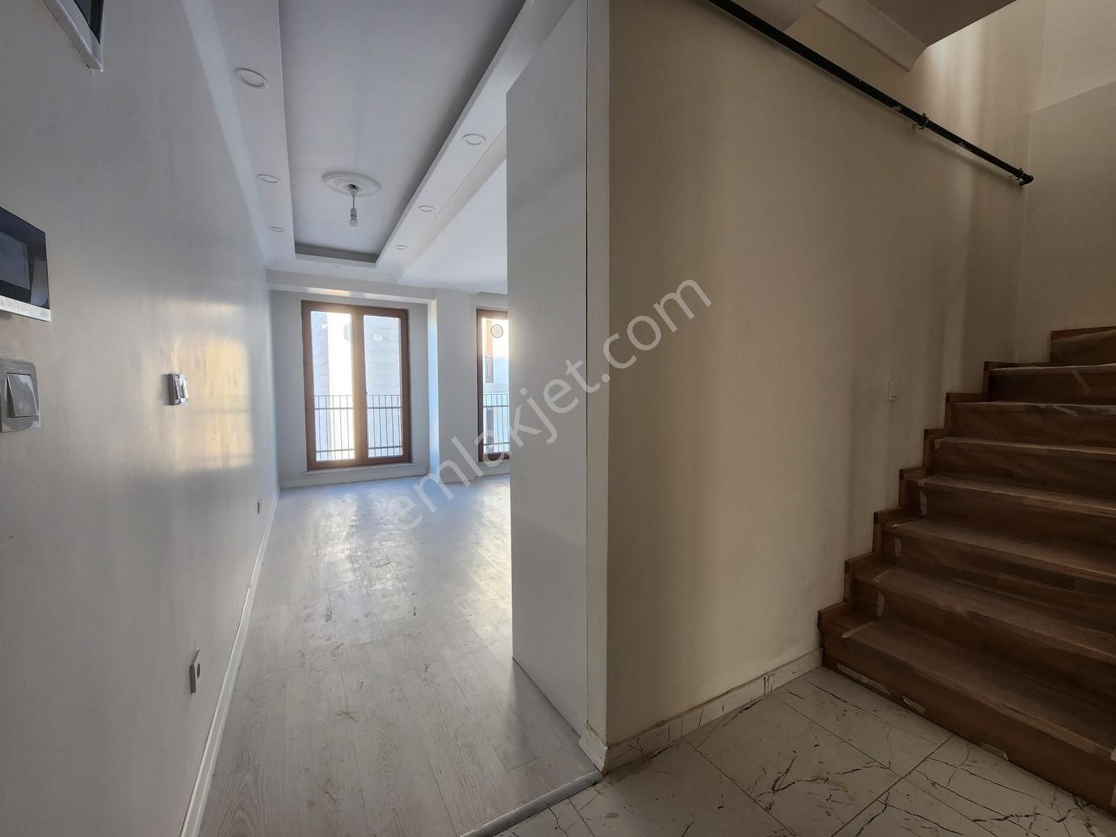 Balat'ta İhl Karşısında Sıfır Binada Satılık Dubleks Daire - Görsel 12