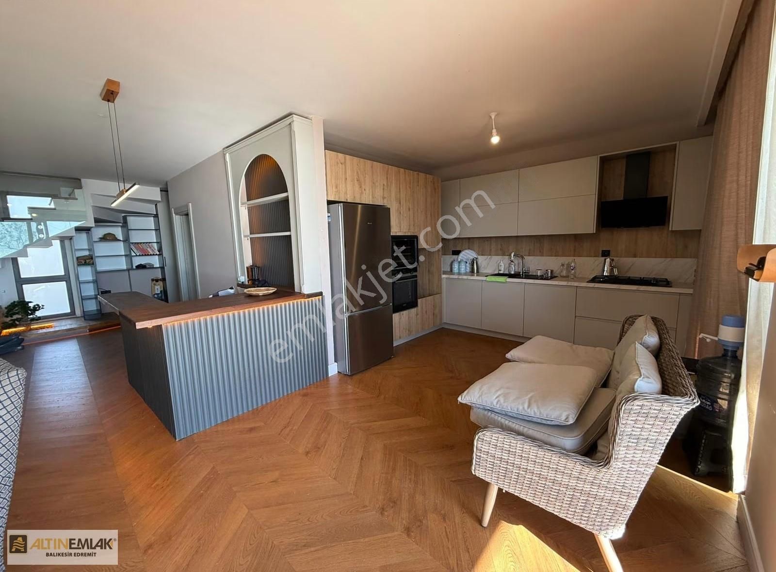 Denize Sıfır Havuzlu Sitede Tam Müstakil Lüks 4+1 Villa - Görsel 20