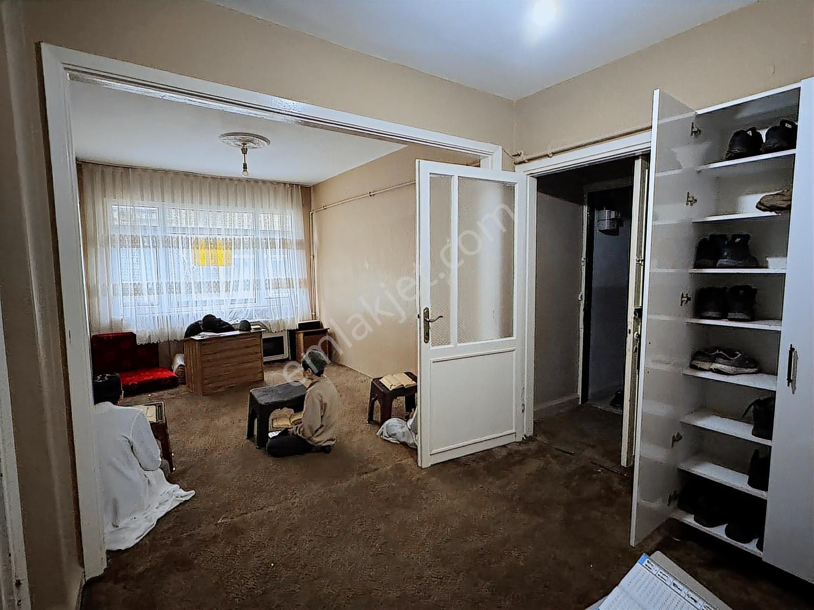 Fatih Sultan Selim Caddesi Üzerinde 90 M2 Satılık Daire - Görsel 6