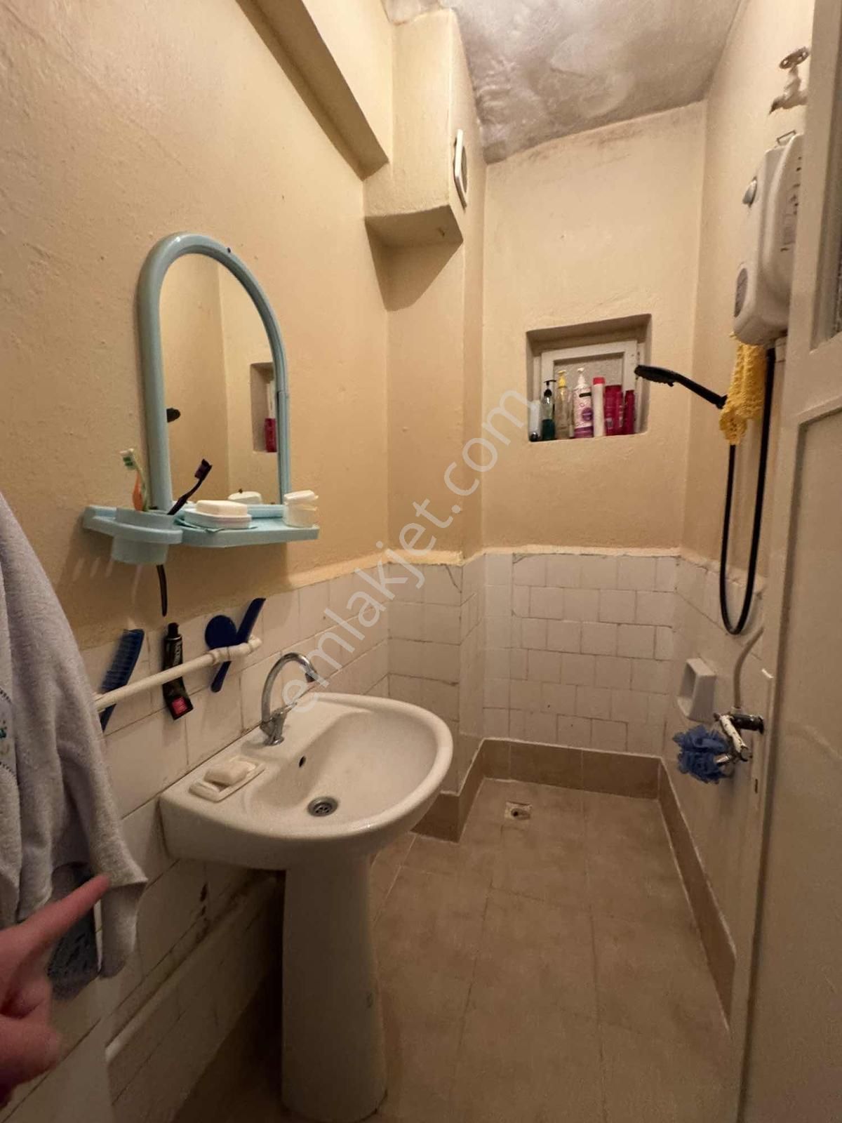 Kariye Parkı Arkasında Ara Kat 90 M2 Satılık Daire - Görsel 14