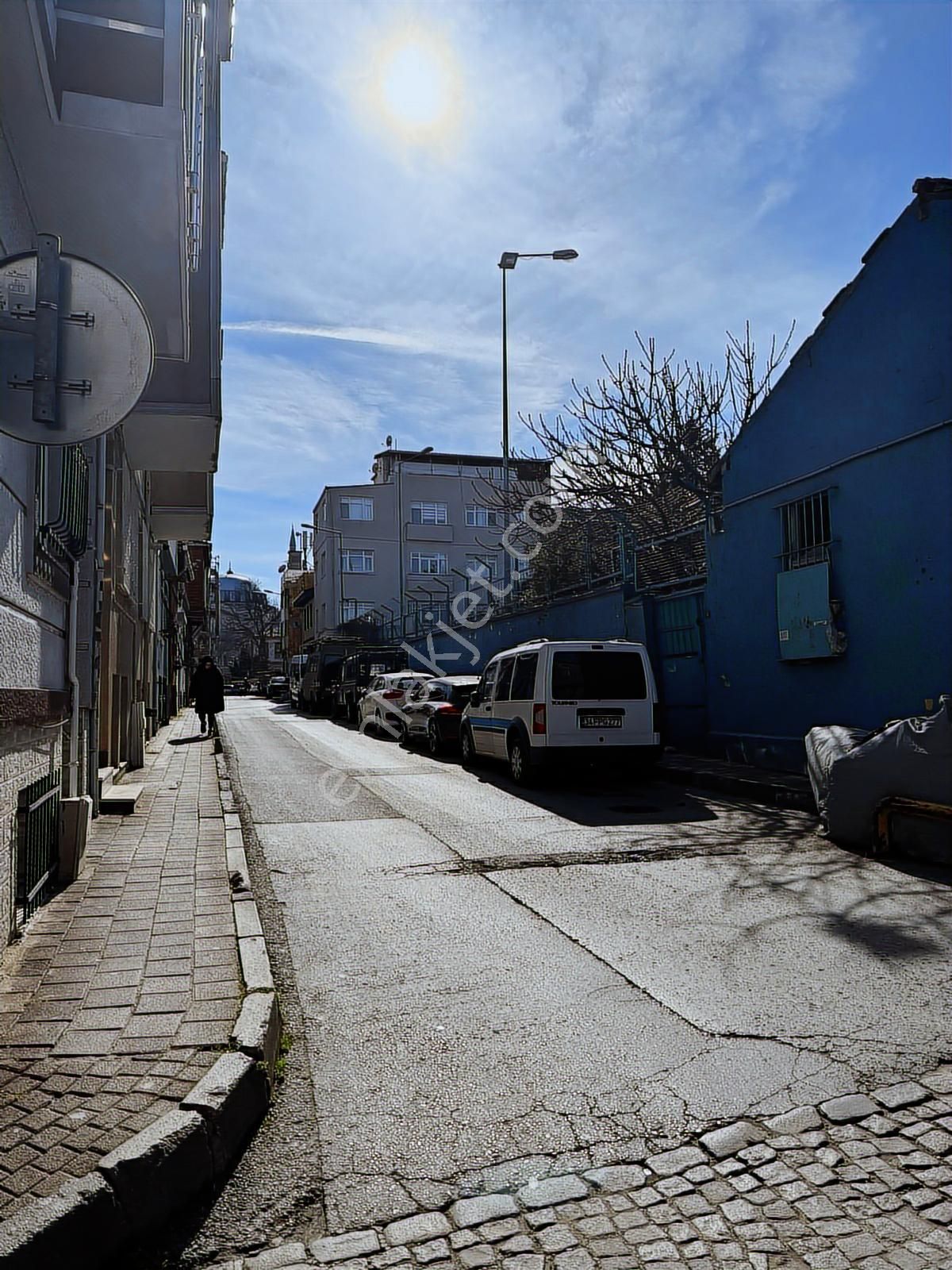 Kariye Parkı Arkasında Ara Kat 90 M2 Satılık Daire - Görsel 2