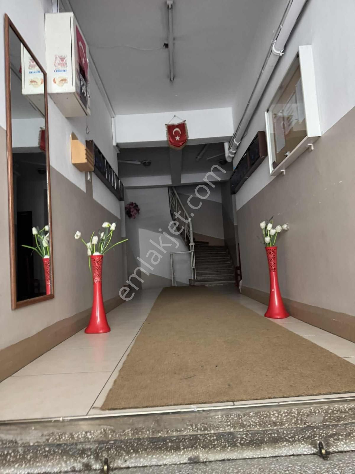 Kariye Parkı Arkasında Ara Kat 90 M2 Satılık Daire - Görsel 18