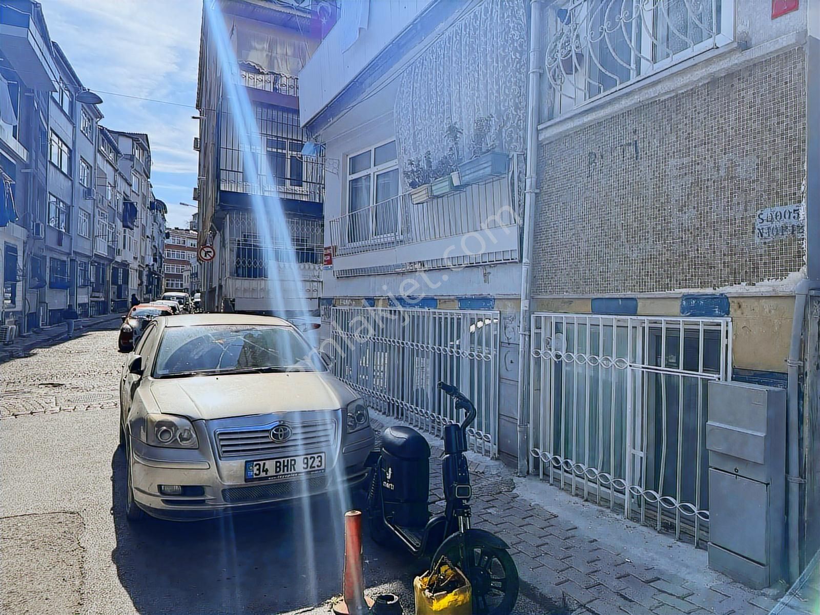 Altınay Halı Saha Yanında Satılık Daire - Görsel 2