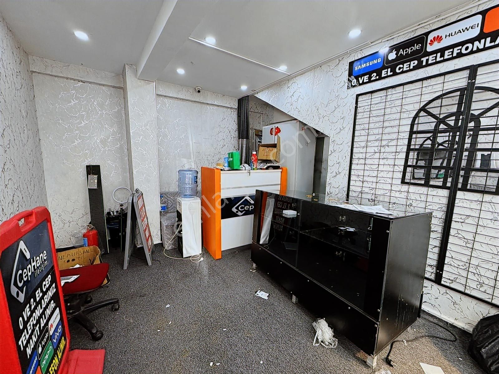 Fırsat Düz Giriş 20m Satılık Dükkan