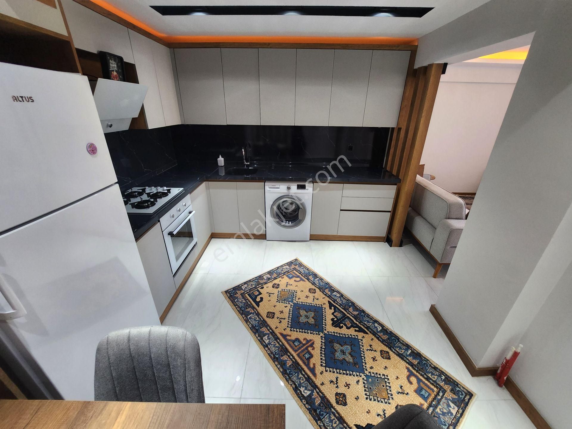 💢💢aktiften Akçay'da Standartların Ötesinde Ayrı Mutfaklı Eşyalı Denize 150mt 1+1 Daire - Görsel 4