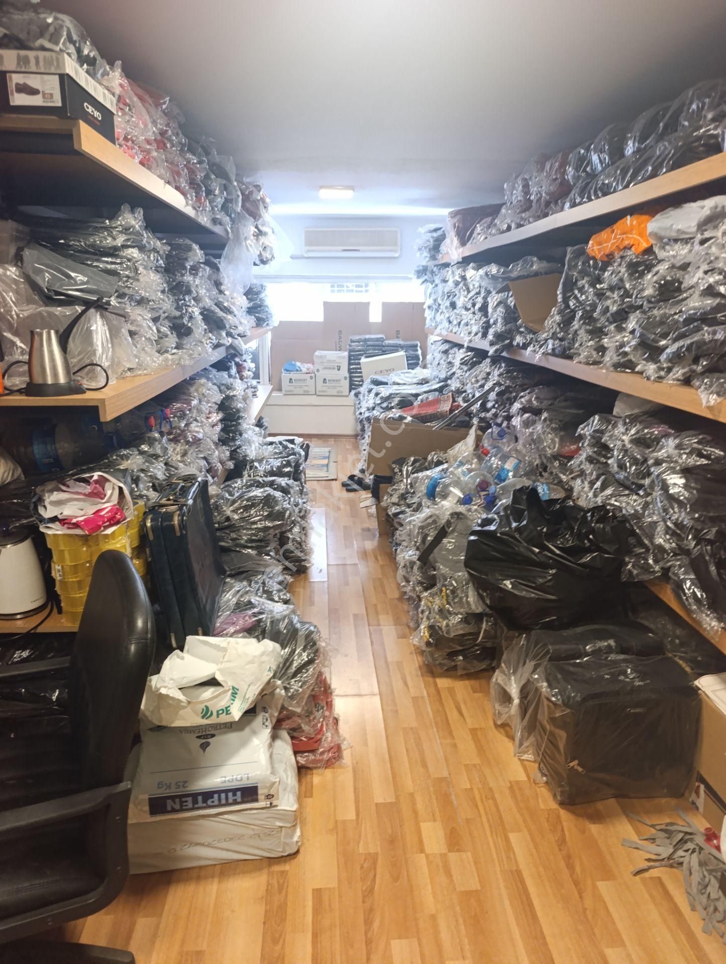 Doğu Garajında Bacalı , 3 Katlı , İçi Yenilenmiş Satılık Dükkan - Görsel 5