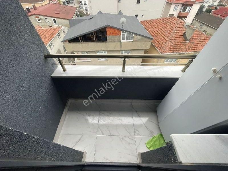 Mertcan Dan Adnan Kahveci Metroya Yürüme Balkonlu 3+1 Fırsat Kiralık - Görsel 25