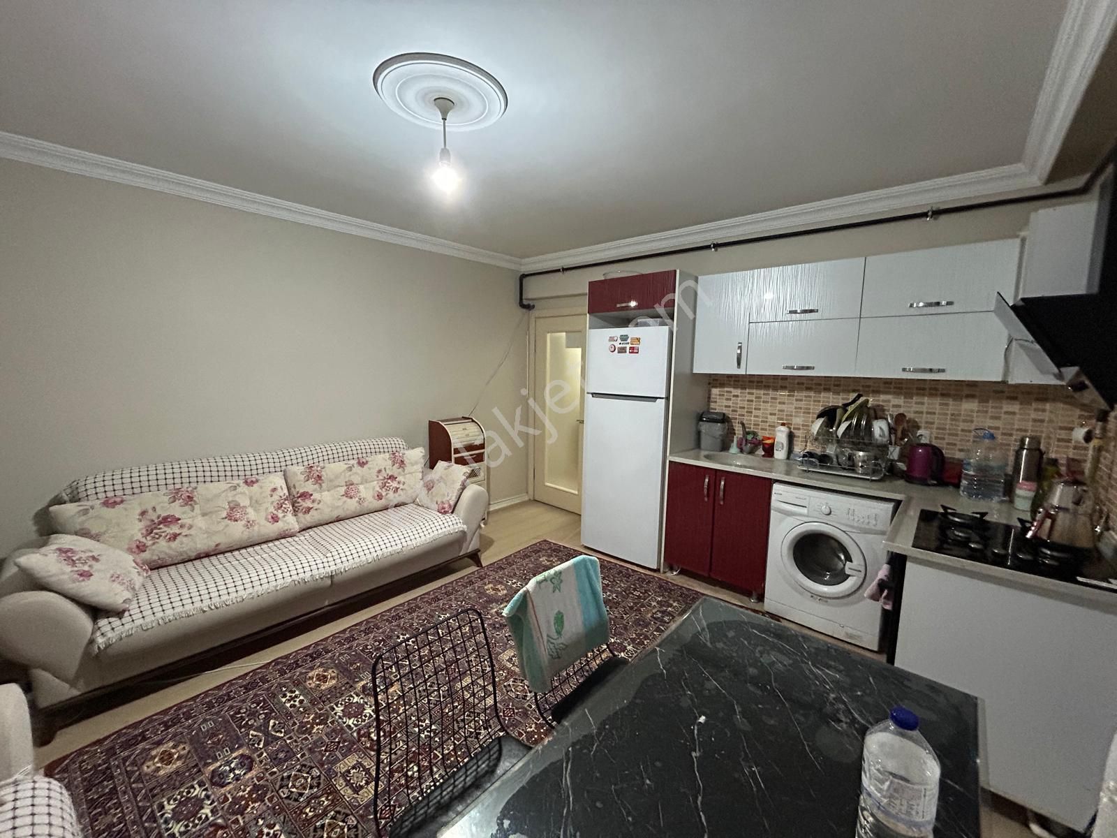 Yükselden Edremitte Yeni Binada D.gazlı Bahçeli Eşyalı 2+1 Satılık Daire - Görsel 6