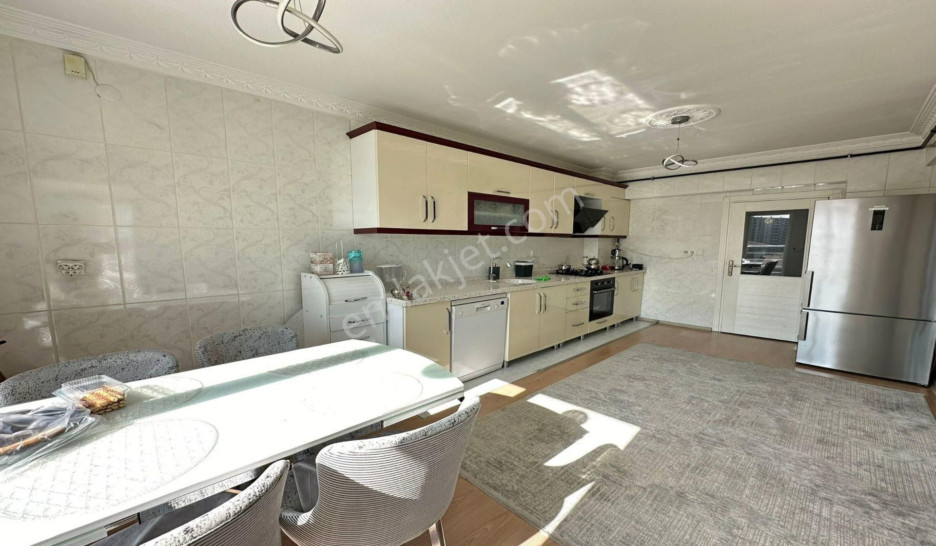 Atapark Çambaşı Cadde Yakını 3+1 135m2 Güneş İçinde Asansörlü - Görsel 7