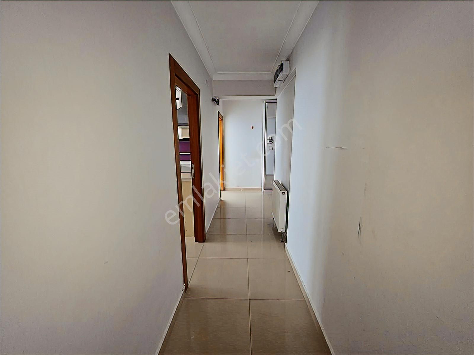 Şehir Hastanesi Yakını Yeni Bina Yapılı Ara Kat Asansörlü Kiralı - Görsel 11