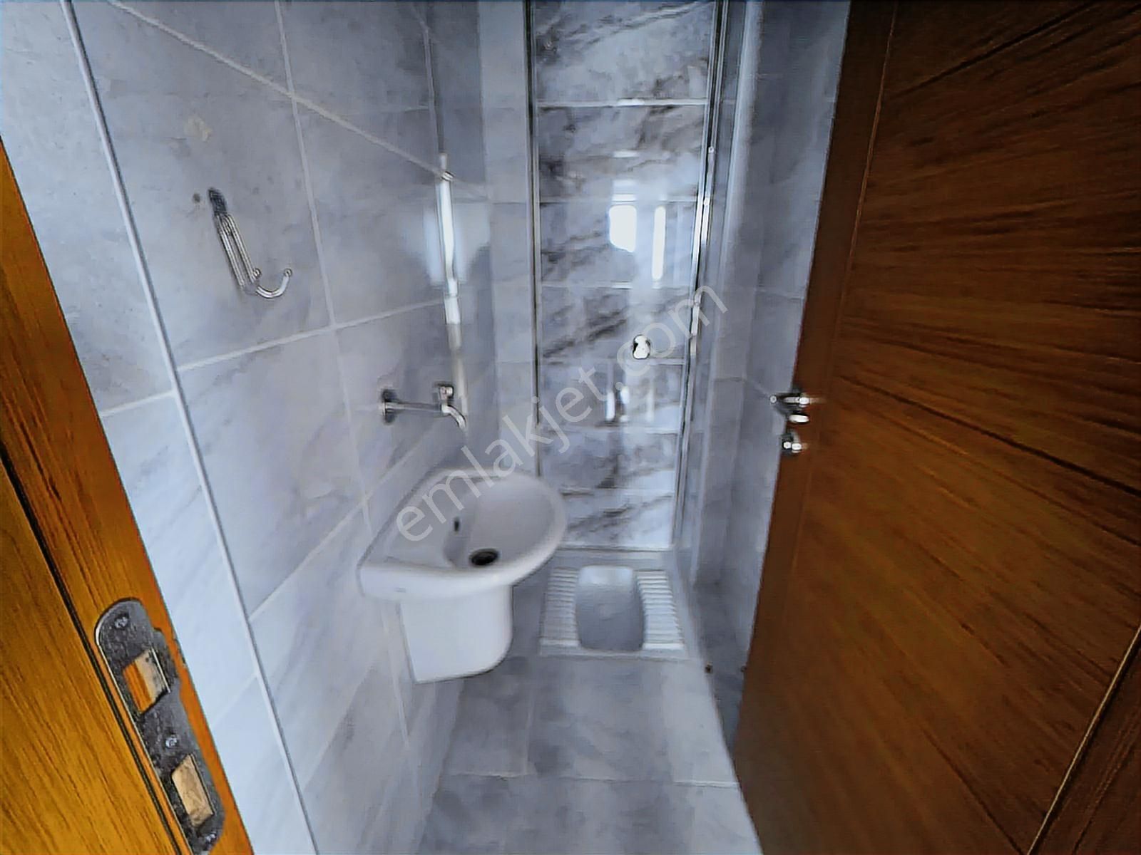 Şehir Hastanesi Yakını Yeni Bina Yapılı Ara Kat Asansörlü Kiralı - Görsel 29