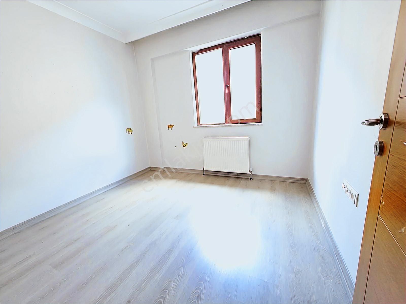 Şehir Hastanesi Yakını Yeni Bina Yapılı Ara Kat Asansörlü Kiralı - Görsel 10