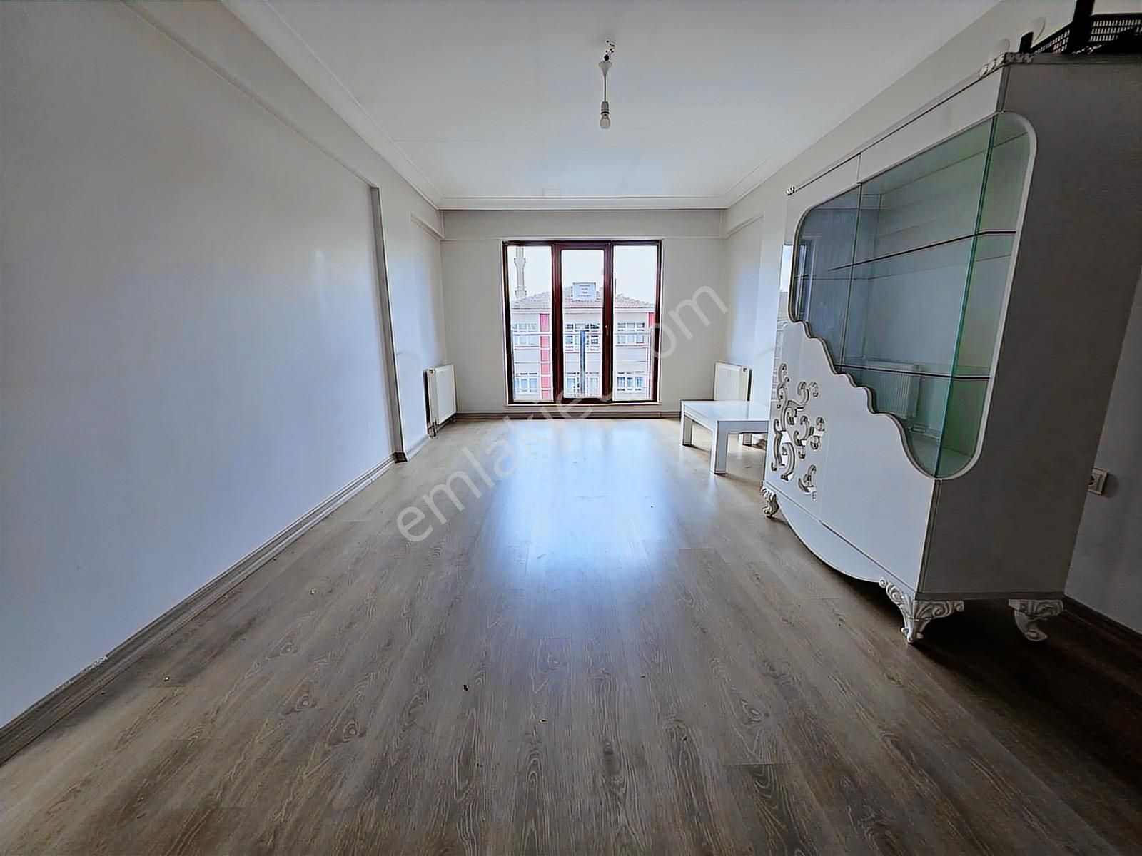 Şehir Hastanesi Yakını Yeni Bina Yapılı Ara Kat Asansörlü Kiralı - Görsel 17