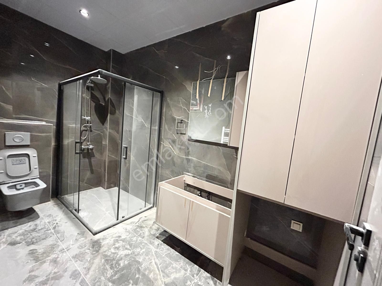 Yetkisi Yüksel'den Satılık Kadıköy'de Ultra Lux D.gazlı 2+1 Ters Dubleks - Görsel 9