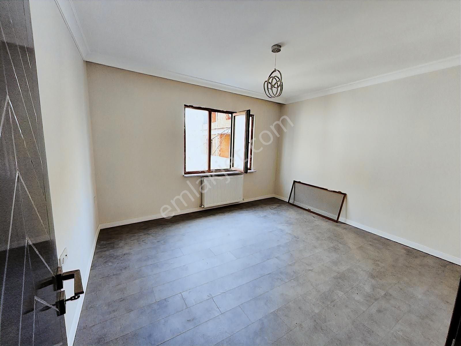 Kiralık 3+1 Daire, Mimar Sinan Metro İstasyonuna Yakın Konumda - Görsel 6