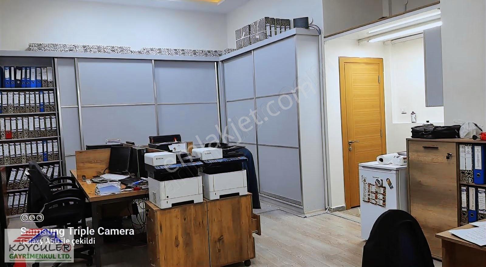 Küçük Çiğli Mahallesinde Otomatik Kepenkli Satılık Dükkan