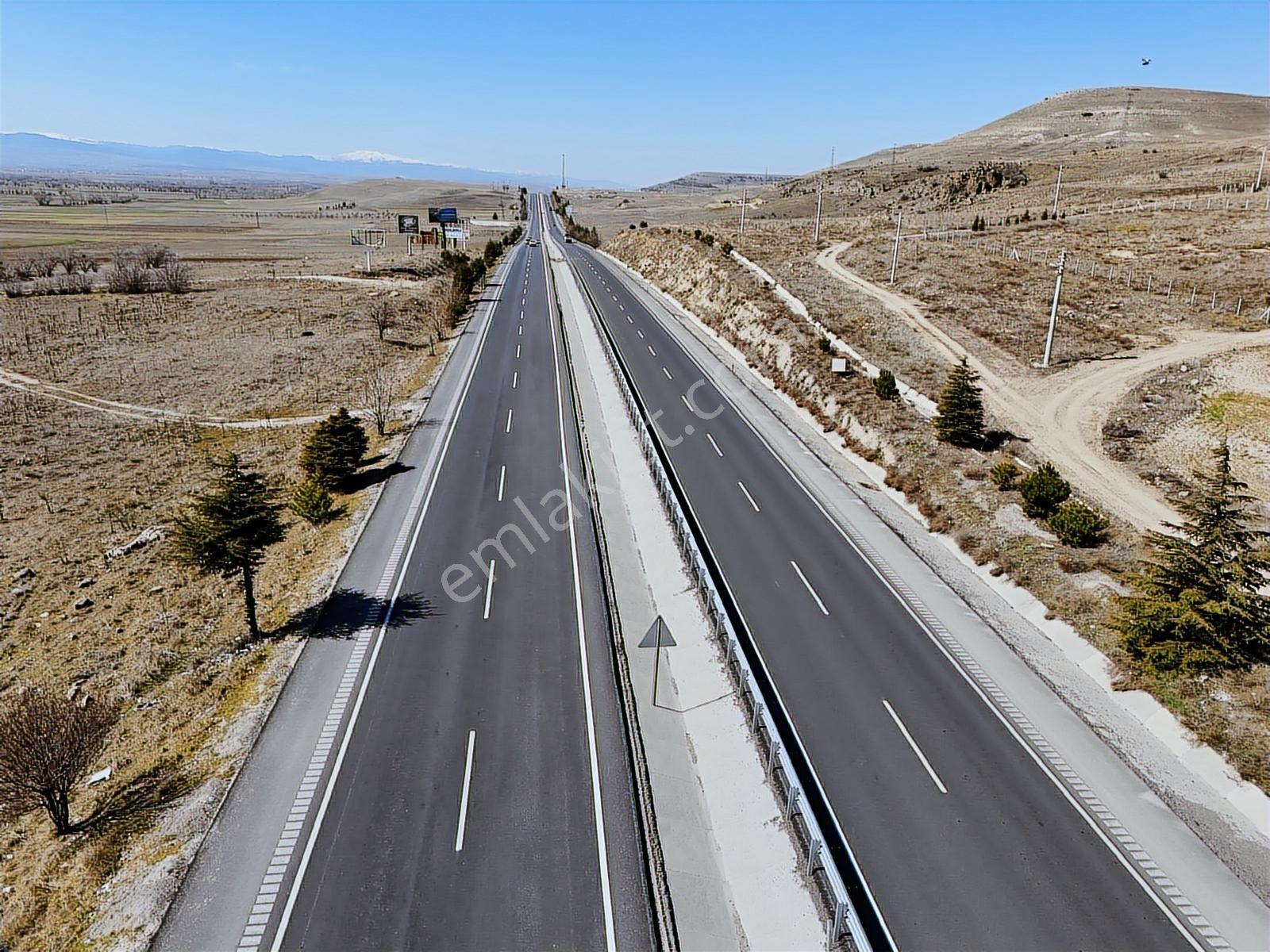 Me Ka Group'tan Sinanpaşa Akörende İzmir Yolu Üzeri Satılık Arsa - Görsel 6