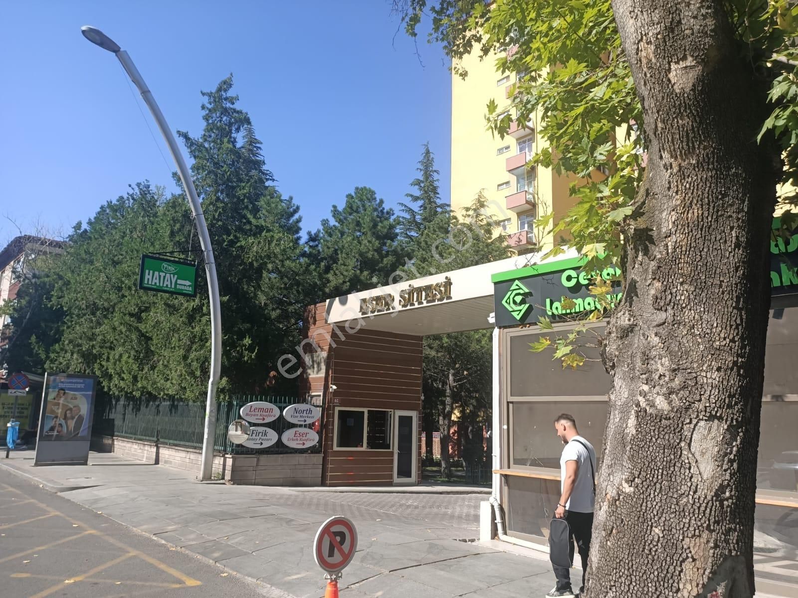 Bahçeli 7.cadde Metroya Yakın Eser Sitesinde Katta 2+1 Daire - Görsel 30