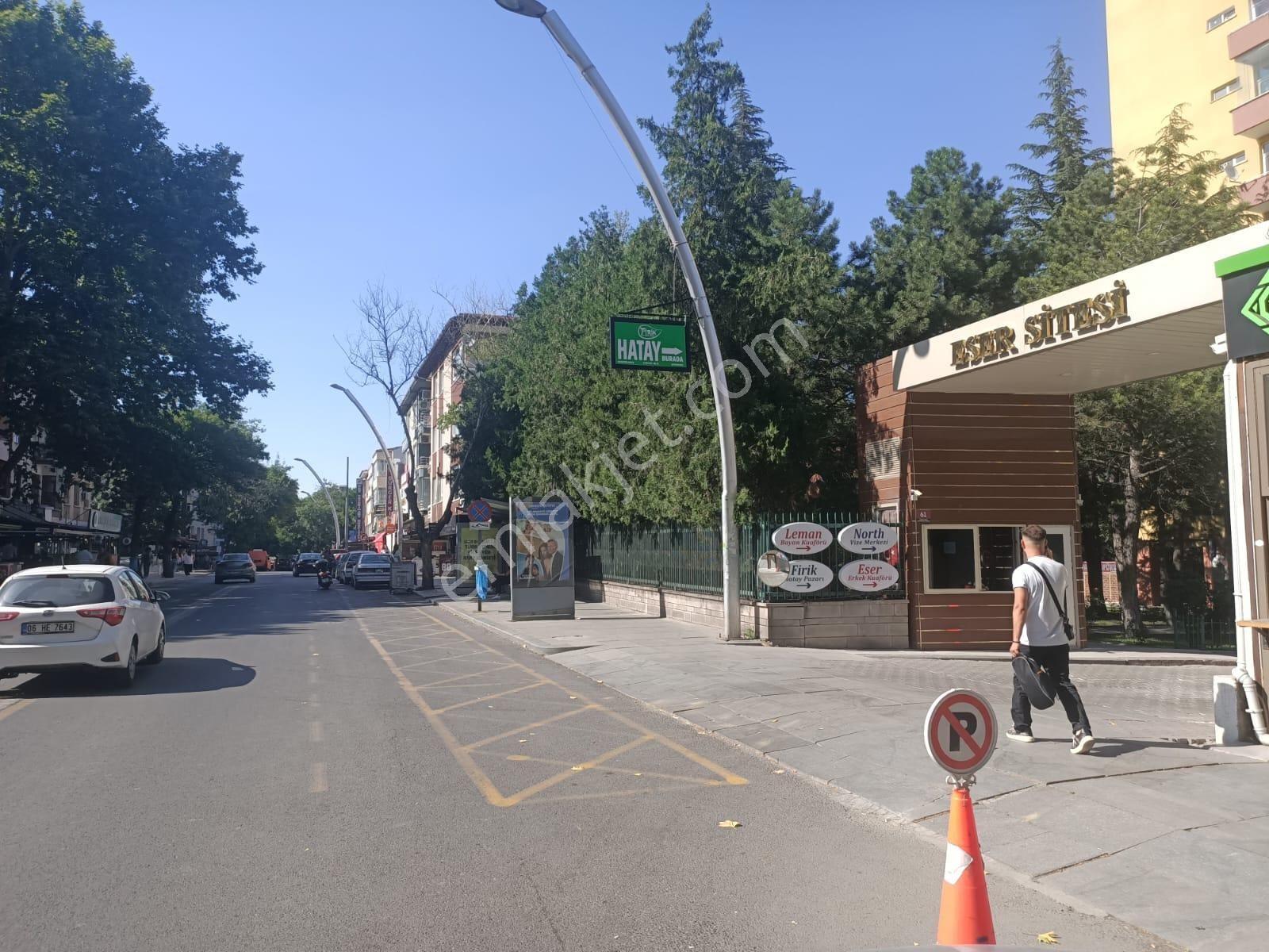 Bahçeli 7.cadde Metroya Yakın Eser Sitesinde Katta 2+1 Daire - Görsel 24