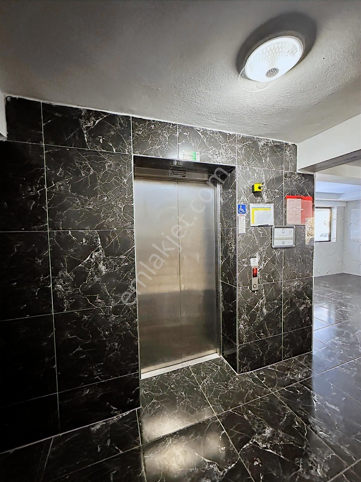 Göksu Parkı Üzerinde Çay Ve Deniz Manzaralı 3+1 Satılık Daire - Görsel 23