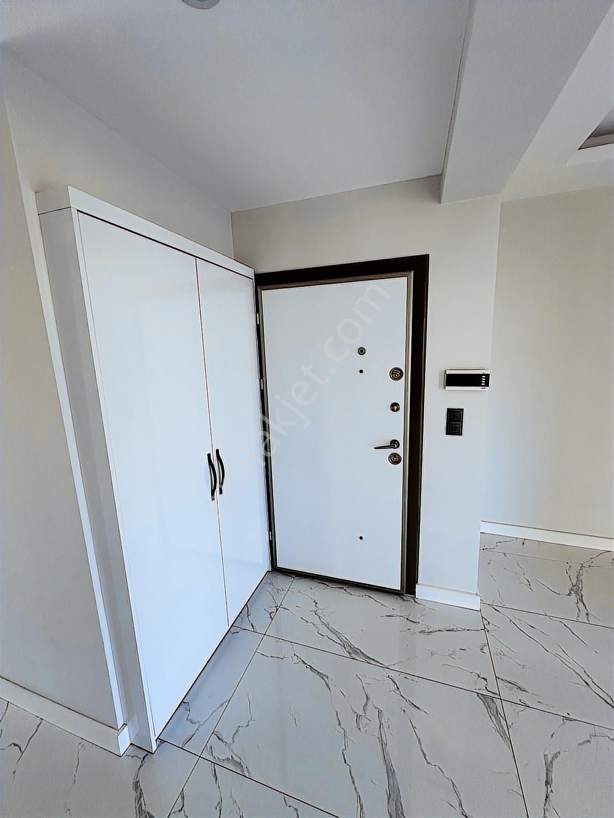 Göksu Parkı Üzerinde Çay Ve Deniz Manzaralı 3+1 Satılık Daire - Görsel 24