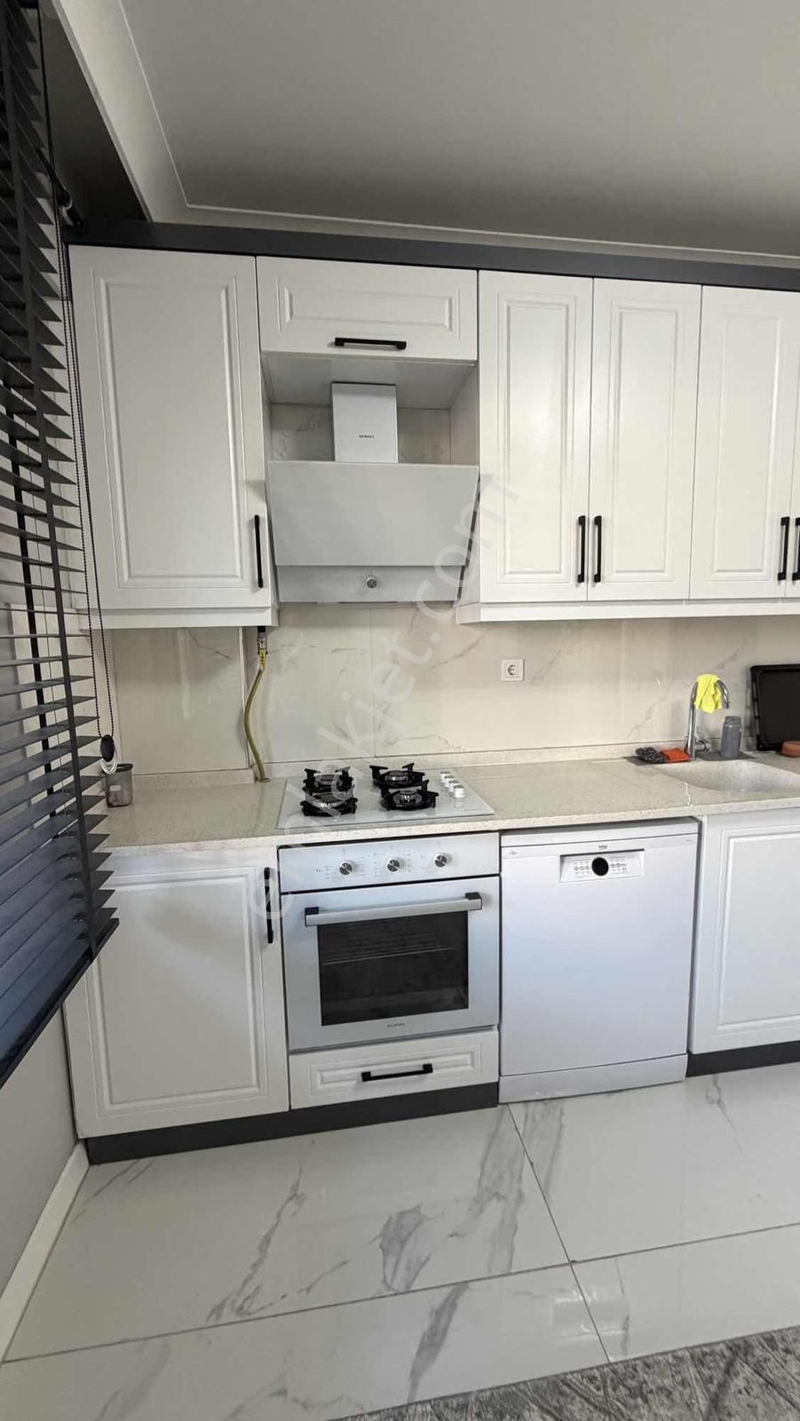 Karacabey De Tek 3+1 Mükemmel Satılık Daire - Görsel 2