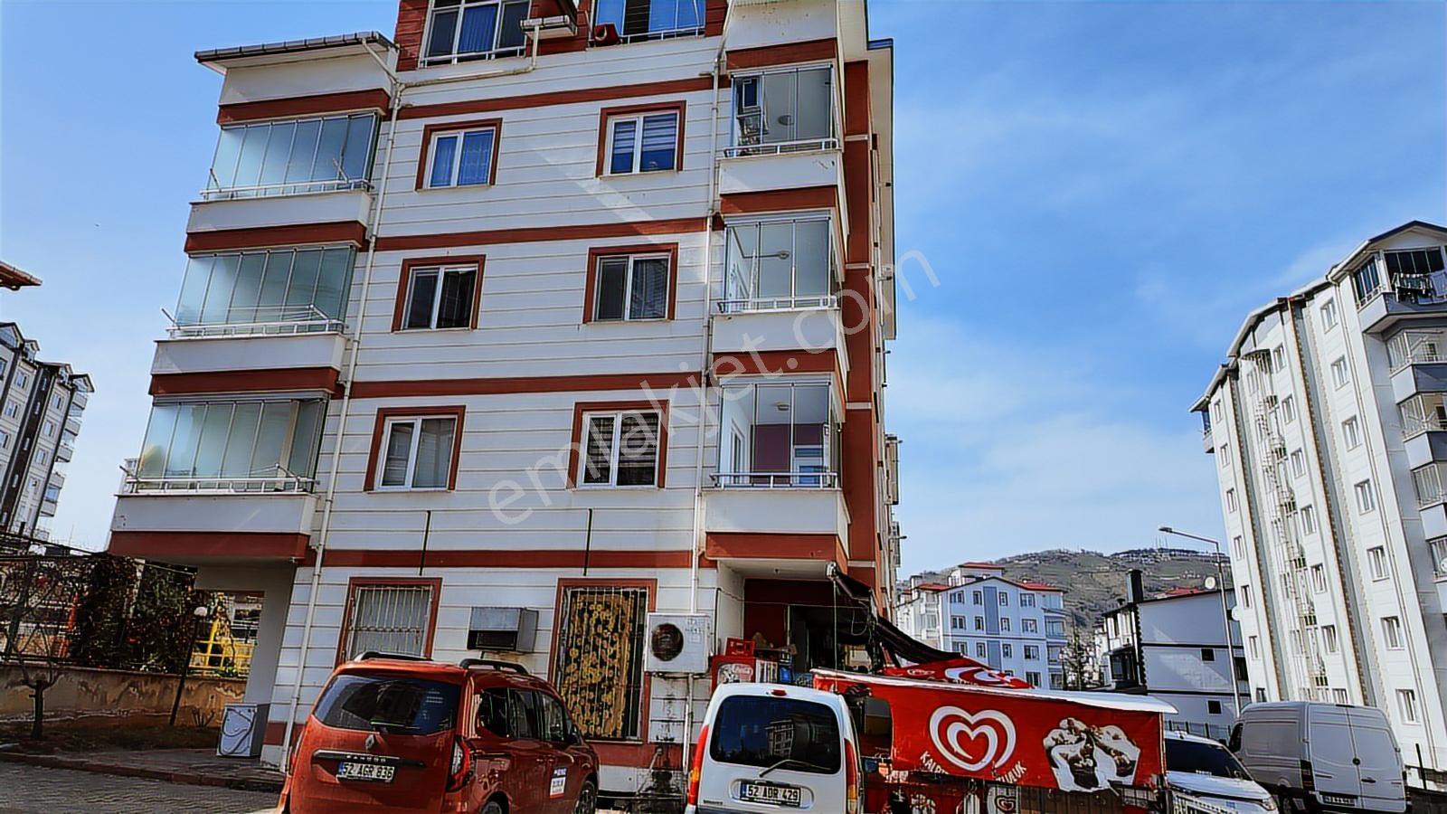 Şahincilide 180m² + 180m² Satılık İş Yeri Yatırımlık Fırsat - Görsel 3