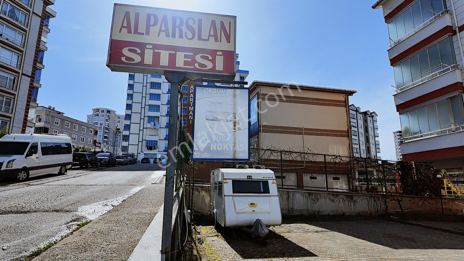Şahincilide 180m² + 180m² Satılık İş Yeri Yatırımlık Fırsat - Görsel 19