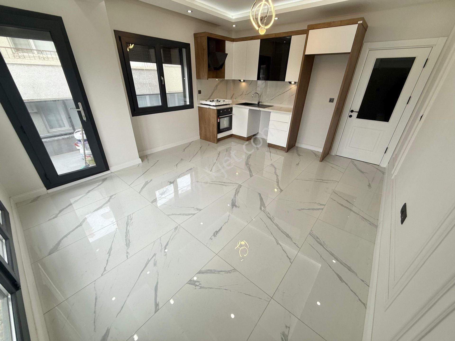 ツ Yüksel'den Huzurla Oturacağınız Denize 50 M 2+1 Sıfır Daire ツ - Görsel 2