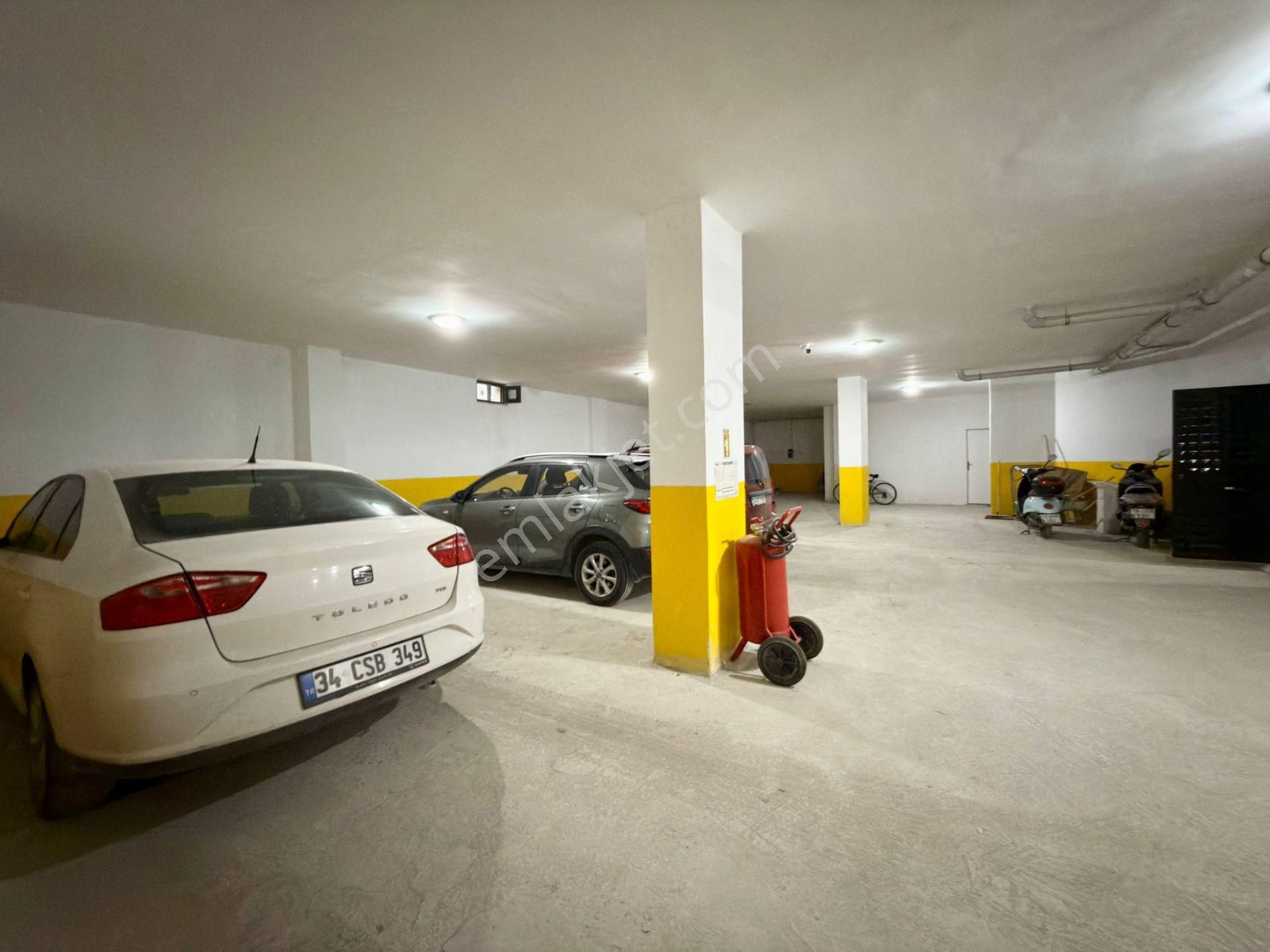 Sadece Yükselde Kazdağları Manzaralı Kapalı Garajlı Köşe 2+1 - Görsel 27