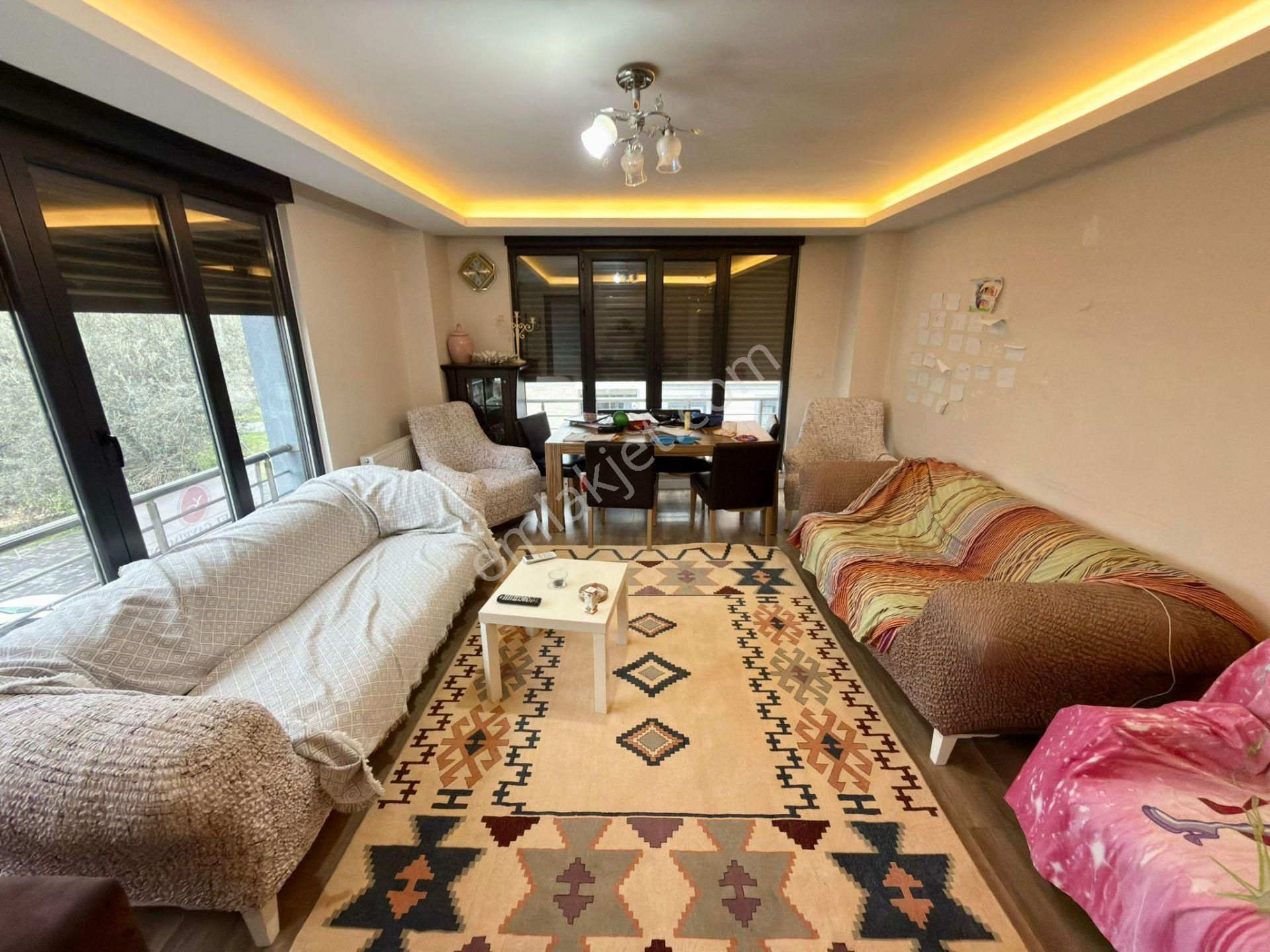 Sadece Yükselde Kazdağları Manzaralı Kapalı Garajlı Köşe 2+1 - Görsel 10