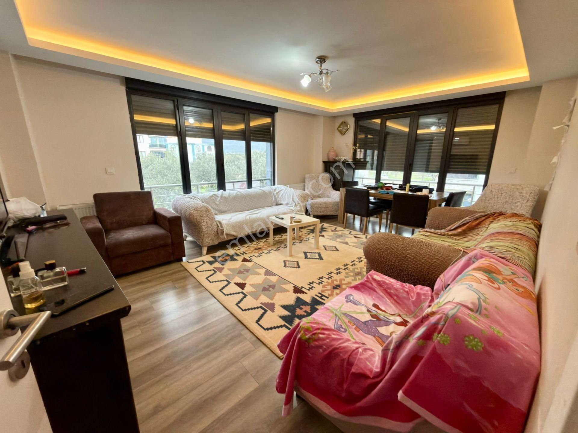 Sadece Yükselde Kazdağları Manzaralı Kapalı Garajlı Köşe 2+1 - Görsel 8