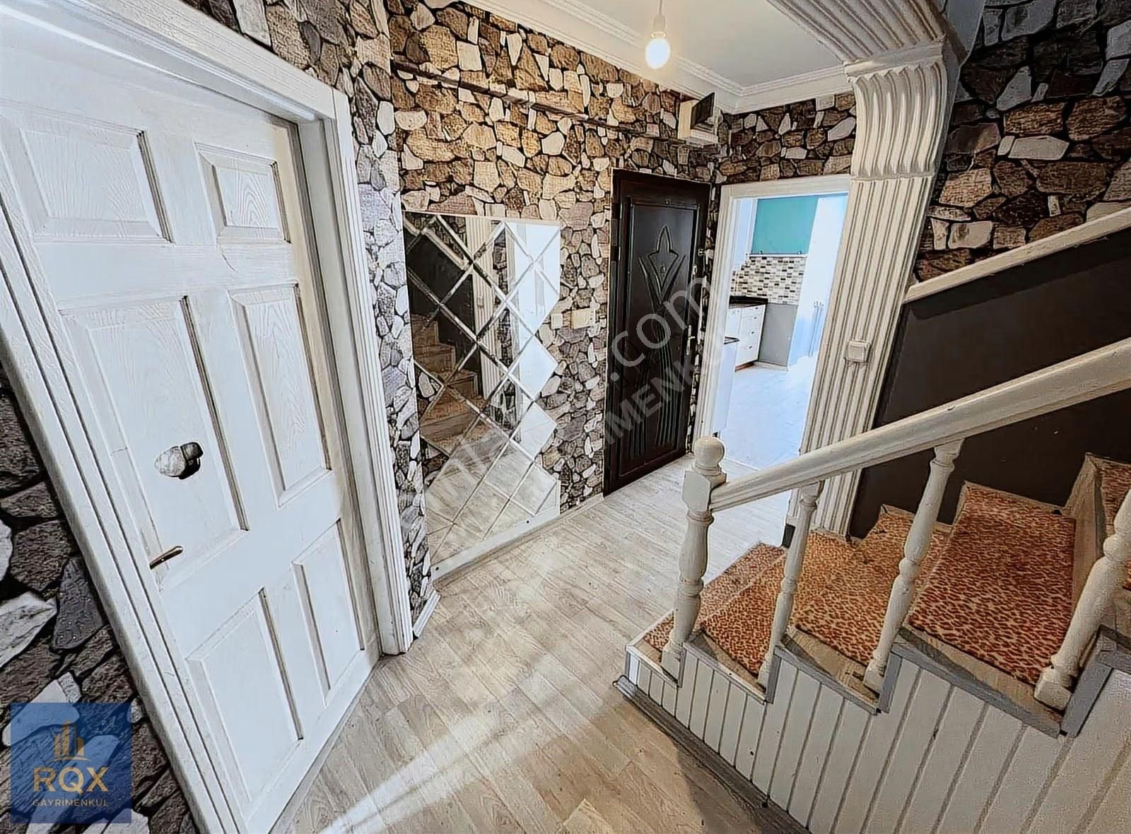 Etimesgut Topçuda Bağımsız Çift Giriş Ön Cephe Boş 4+1 Dubleks - Görsel 2