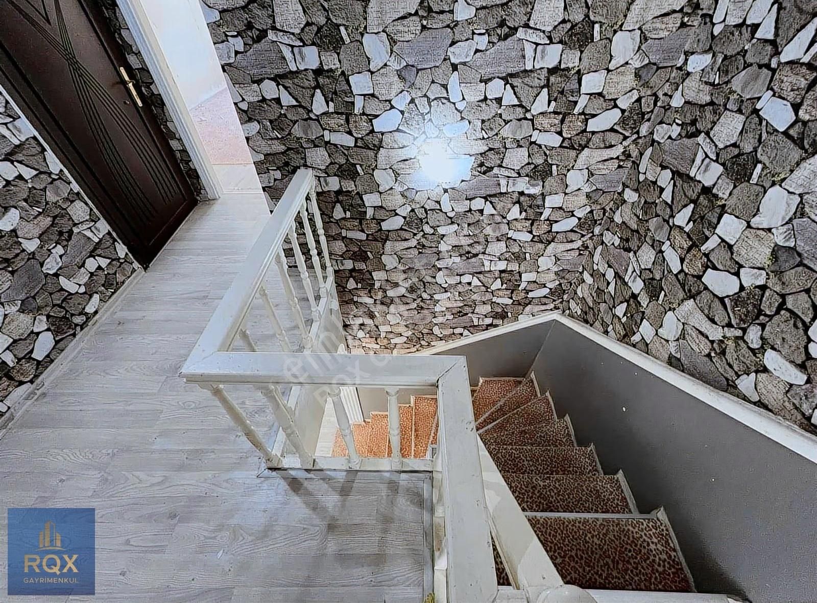 Etimesgut Topçuda Bağımsız Çift Giriş Ön Cephe Boş 4+1 Dubleks - Görsel 20