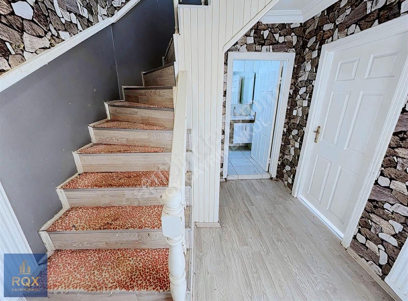 Etimesgut Topçuda Bağımsız Çift Giriş Ön Cephe Boş 4+1 Dubleks - Görsel 4